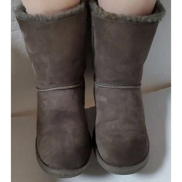 UGG Australia Bailey Bow II Boots Suede Leather Gray Winter Women's WOMAN'S 6 - Picture 2 of 16